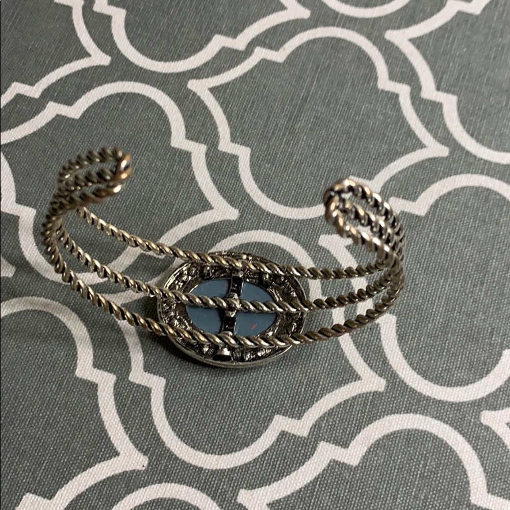 💥Three Cuff Style Bracelet - Picture 5 of 5